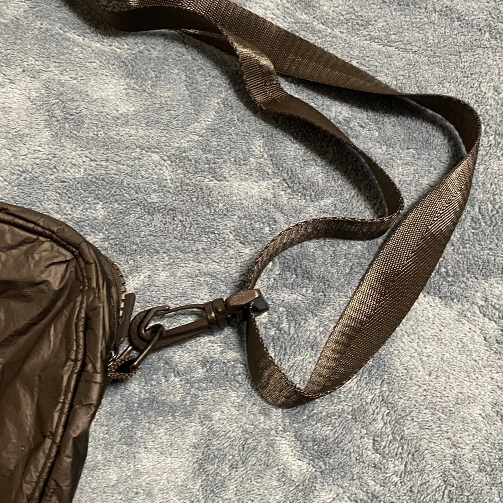 ALOHA Collection Cross Body - Picture 6 of 6
